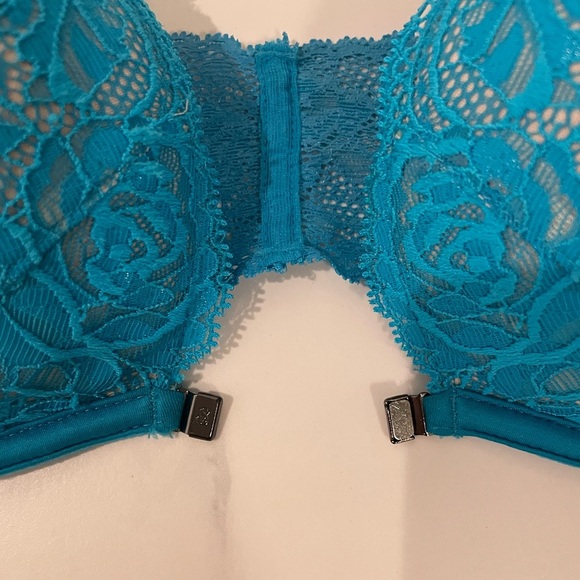 Victoria’s Secret Strapless Lace Bra with Magnetic Closure, Teal, 32C - Picture 2 of 4